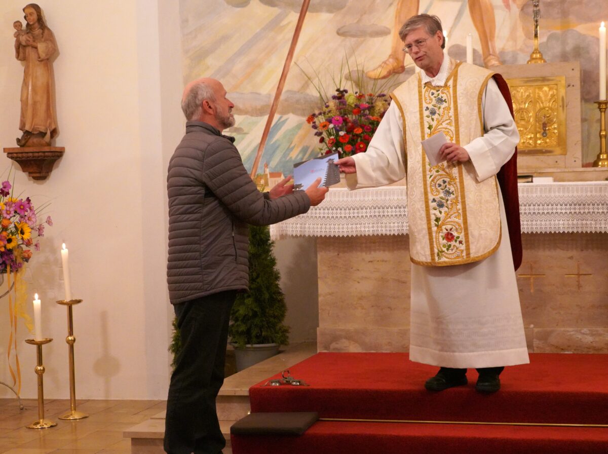 Ehrung beim Patrozinium – Ein halbes Jahrhundert lang Mesner
