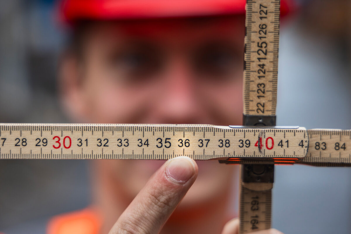 IG BAU: Jugendliche können noch bis weit in den Herbst hinein eine Ausbildung starten
