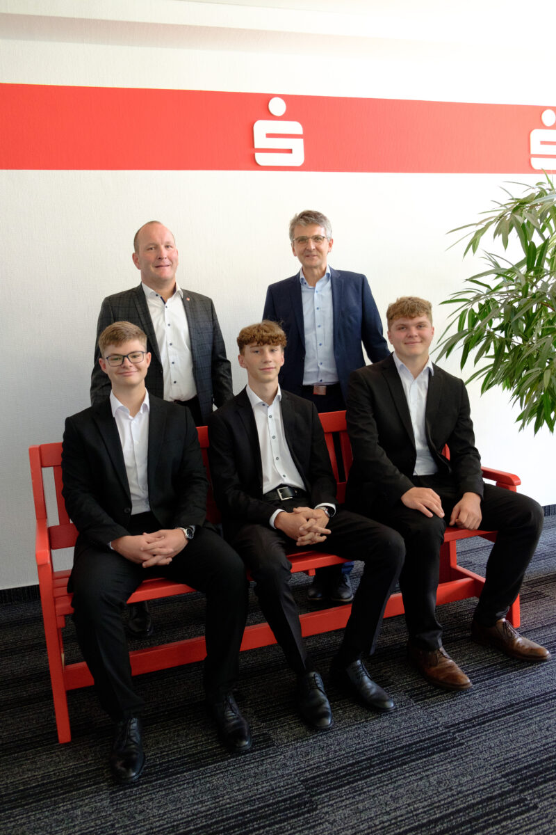 Erster Arbeitstag für Nachwuchsbanker