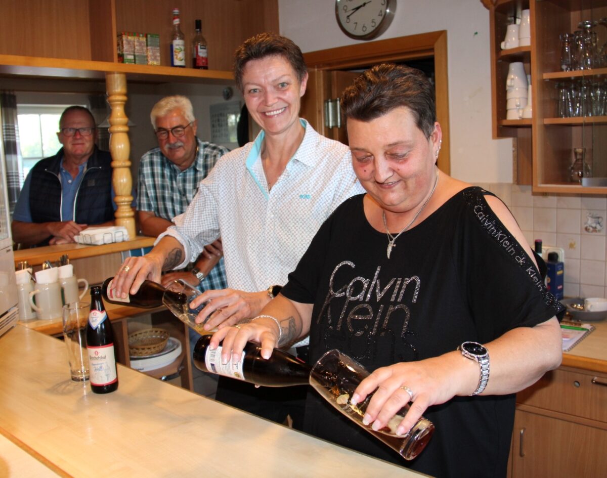 DJK-Sportheim Neustadt/WN: Jetzt packen zwei Wirtinnen an