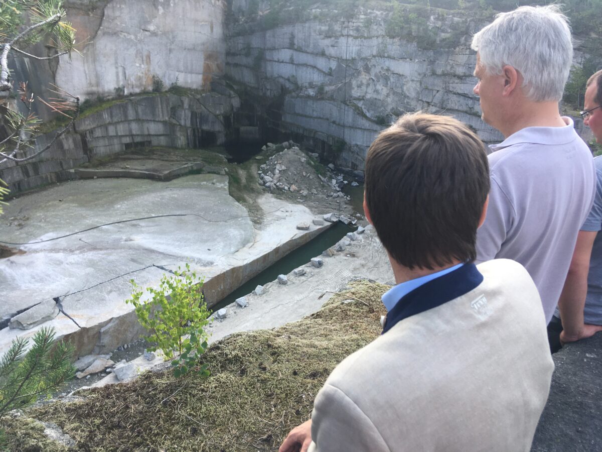 CSU-Ortsverband besichtigt das Granitwerk Flossenbürg