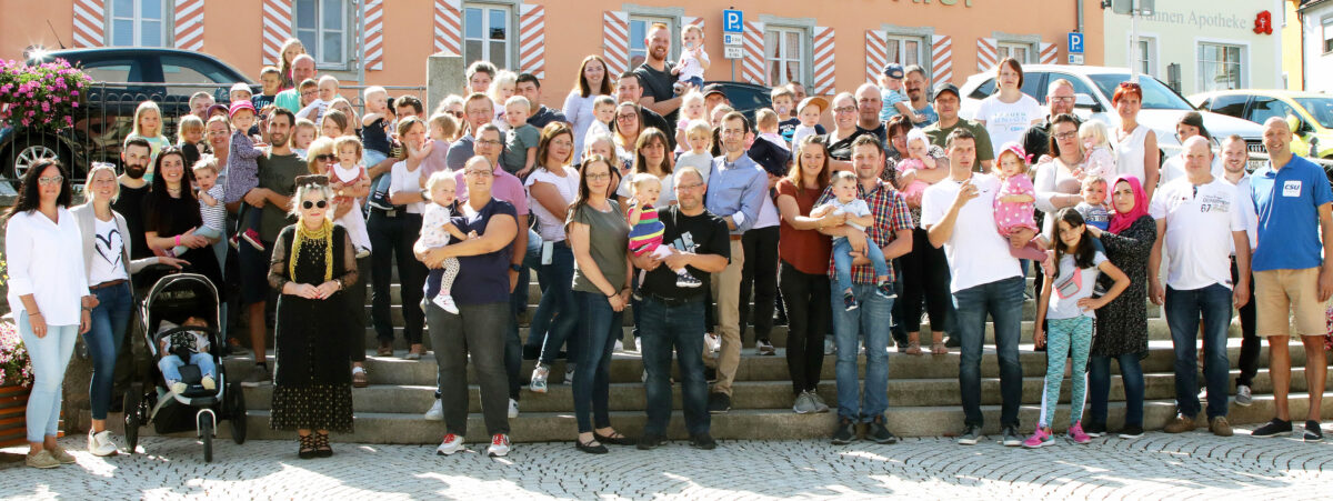 "Näher am Menschen": CSU Floß feiert Jubiläum