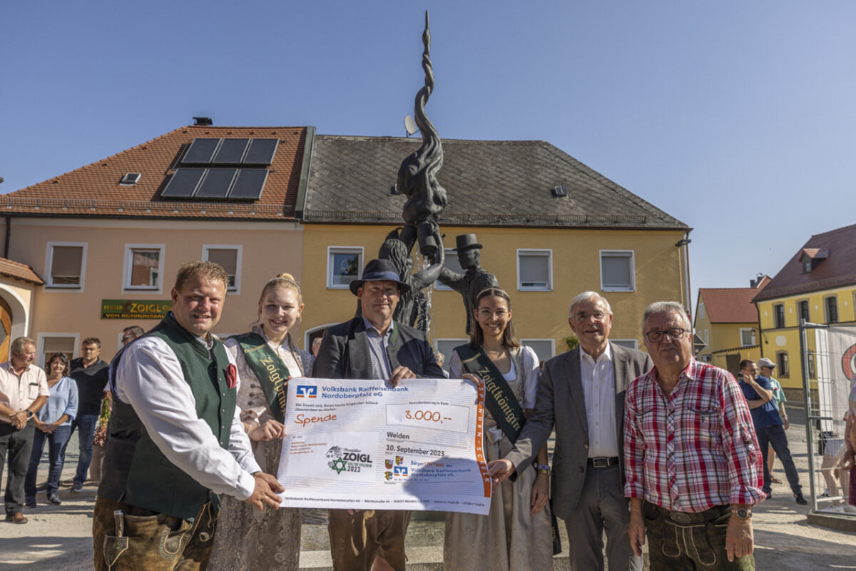 Süffige Oberpfälzer Kultur: Fünf Zoigl-Hochburgen mit Skulpturen-Brunnen
