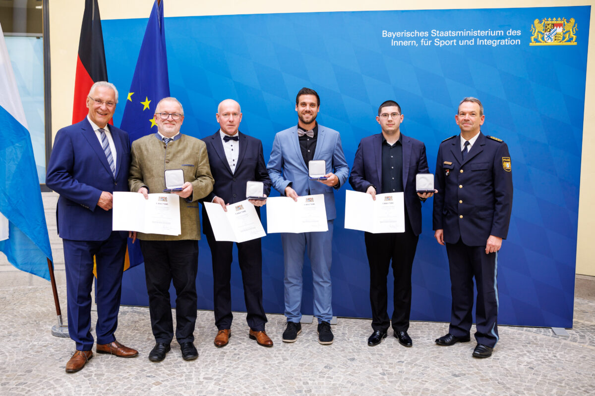 Degenangriff in Altstadt beendet: Innenminister ehrt Oberpfälzer