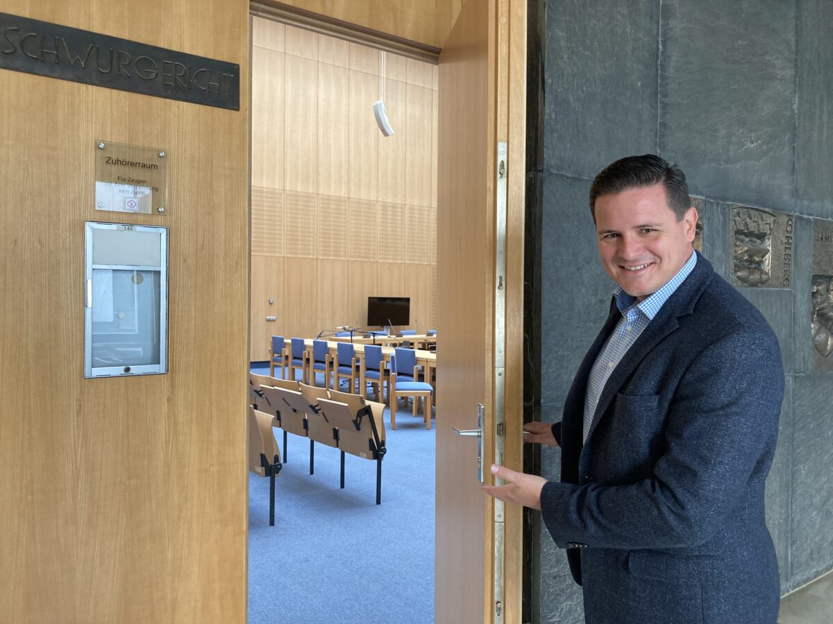 Justiz Weiden Landgericht Schwurgericht