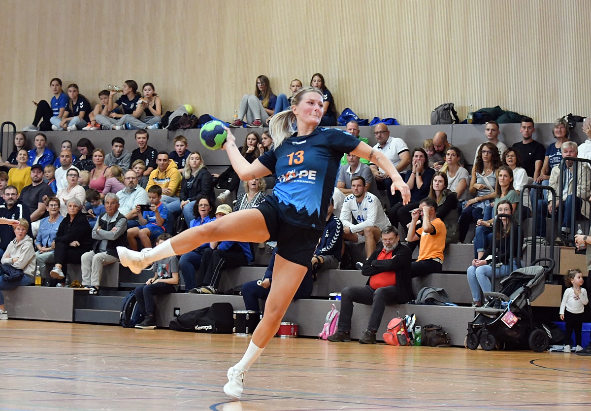 Weidener Handballdamen bestreiten Spitzenspiel in Forchheim zu ungewohnter Zeit