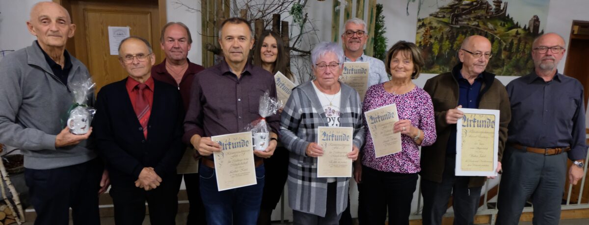 Flosser Kleintierzuchtverein ehrt langjährige Mitglieder