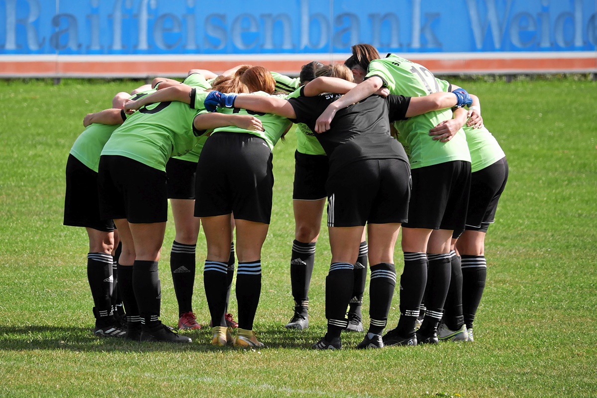 Geschwächte Fußballdamen des SV Altenstadt/VOH. verlieren überraschend