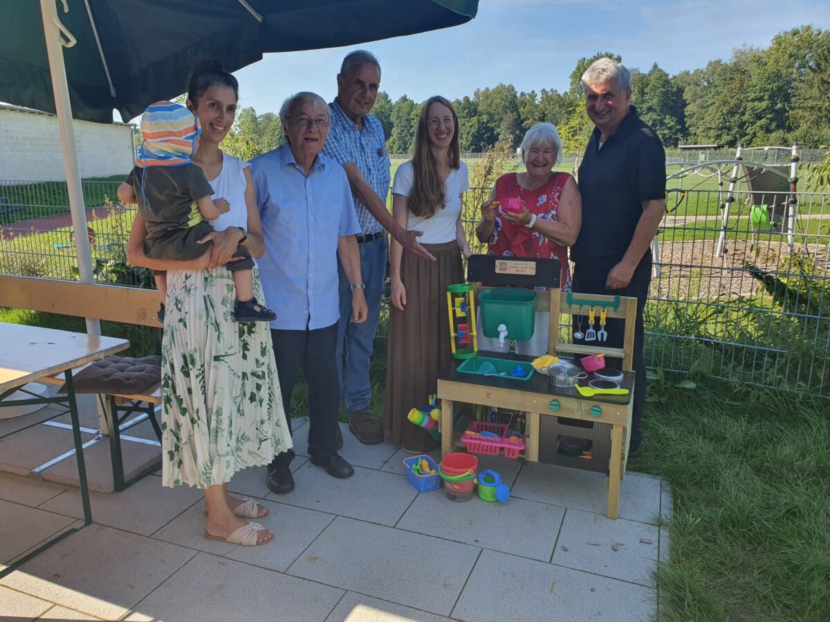 Ladies' Circle spendiert eine Matschküche