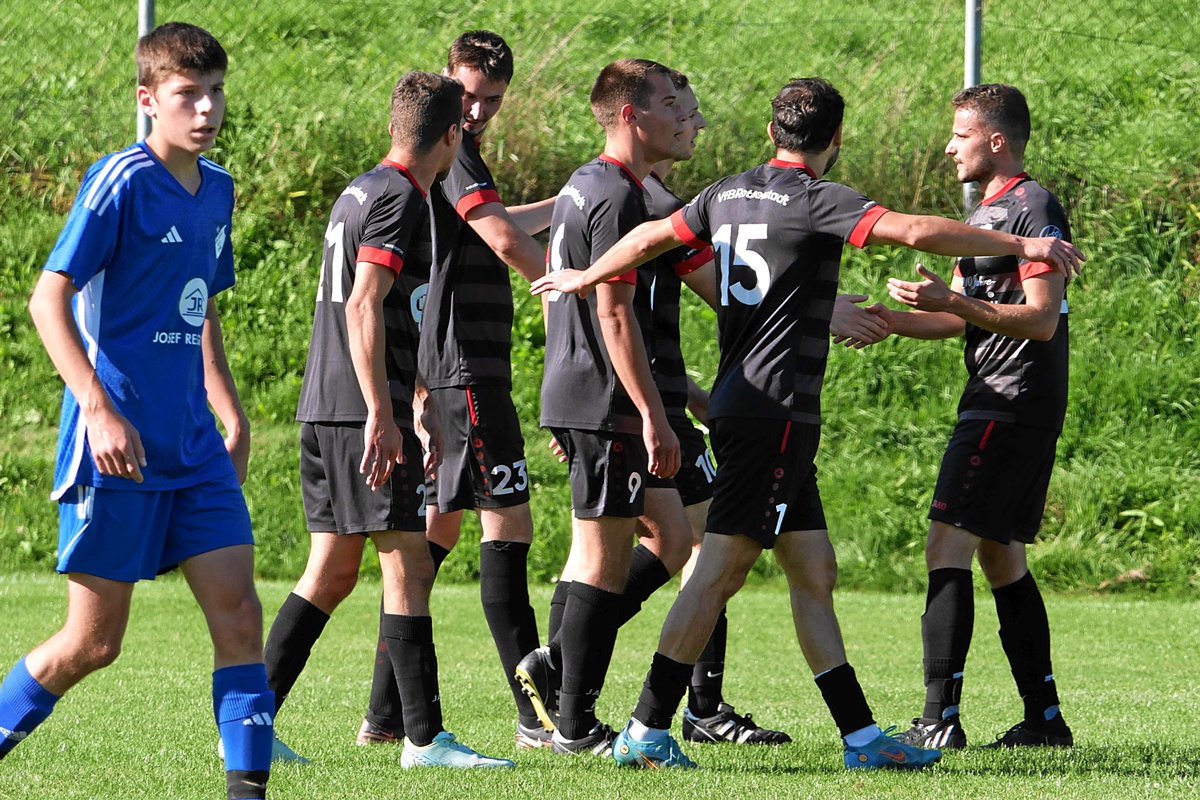 Kreisklasse Ost: Zwei Spitzenreiter und ein brandgefährlicher Verfolger