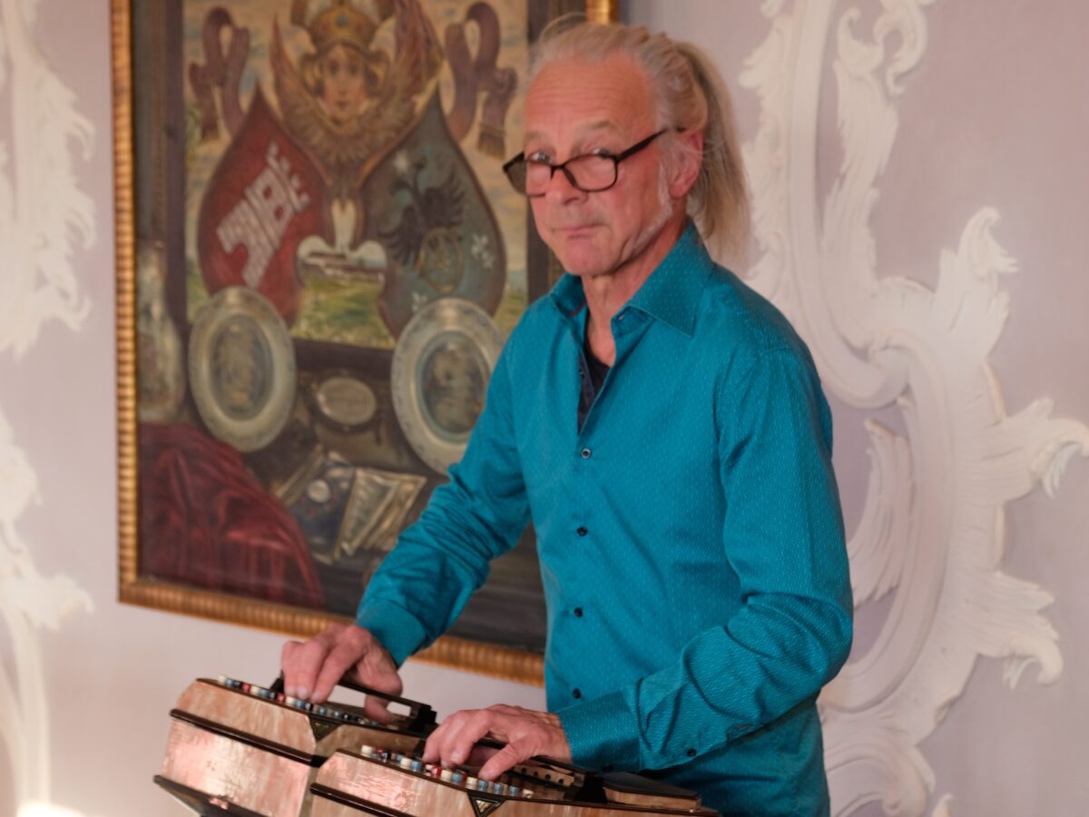 Magische Momente bei einer musikalischen Reise entlang mediterraner Küsten