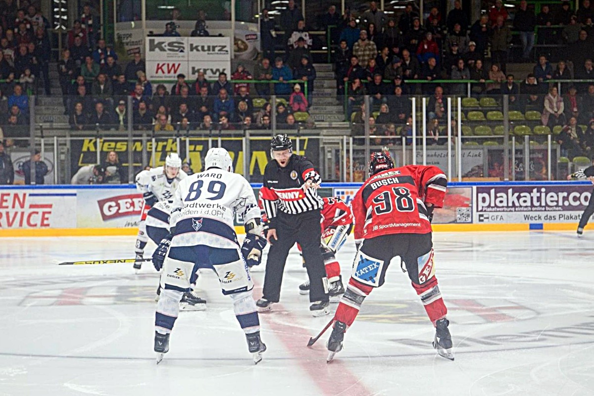 Kampf bis zur letzten Minute: Blue Devils besiegen Memmingen