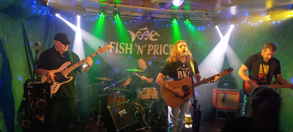 „Fish'n'Price“ verbreiten jede Menge Spaß auf der „Live Stage“