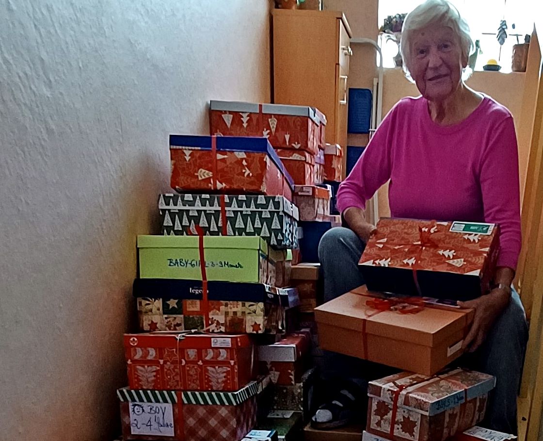 Weihnachtsfreude im Schuhkarton