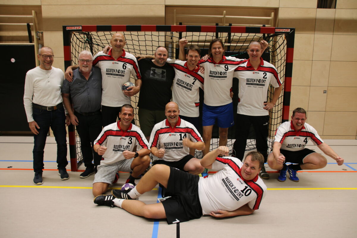Handballer gedenken ihrer Meisterschaft vor 20 Jahren