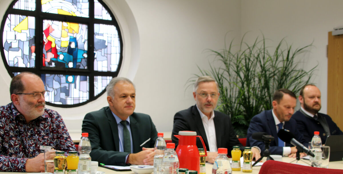 Kommentar: Neuanfang mit Klinikneubau