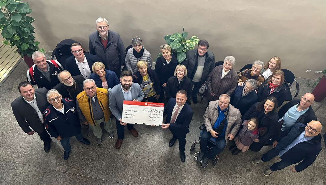 Vereinigte Sparkassen unterstützen Vereinsarbeit