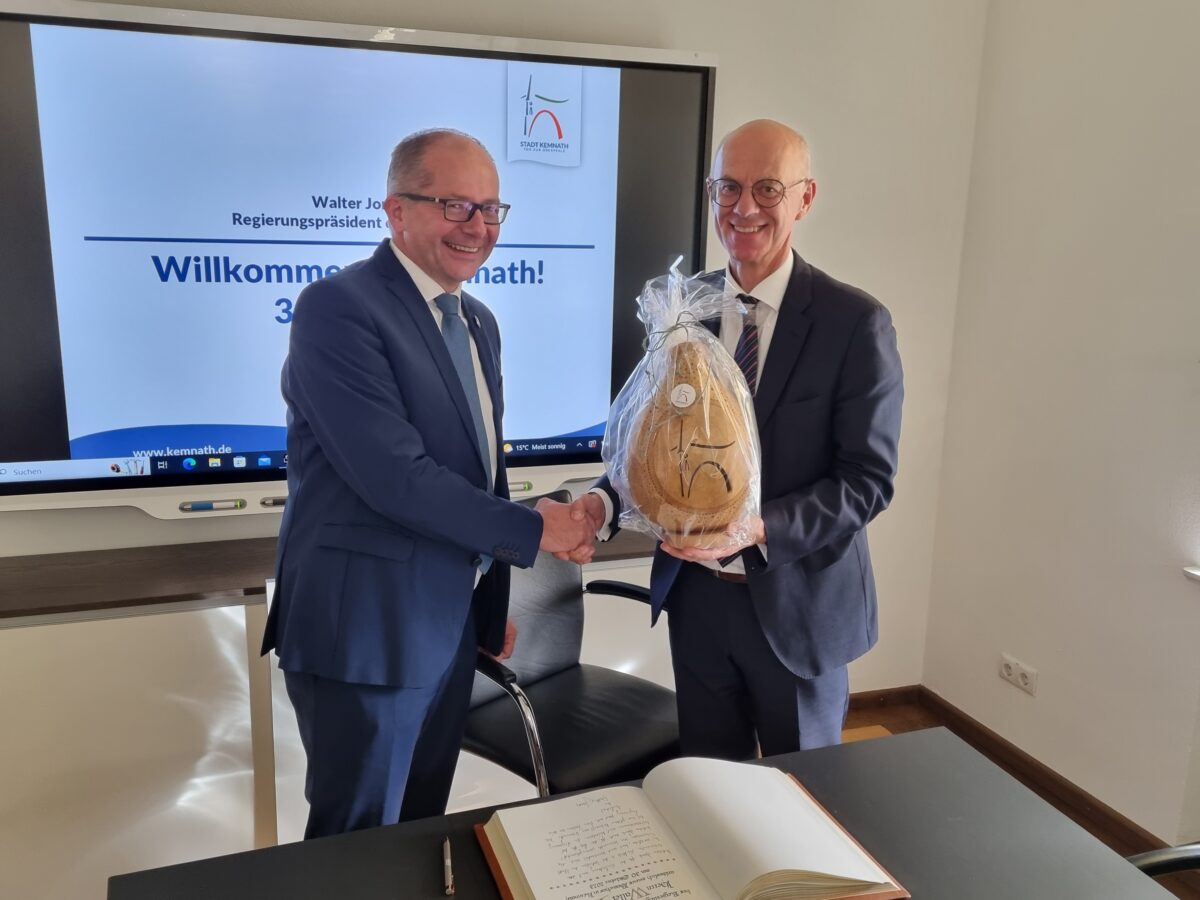 Regierungspräsident besucht Baustellen in Kemnath