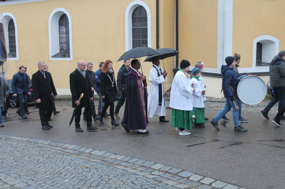 Erinnerung an historische Ereignisse beim Volkstrauertag in Georgenberg