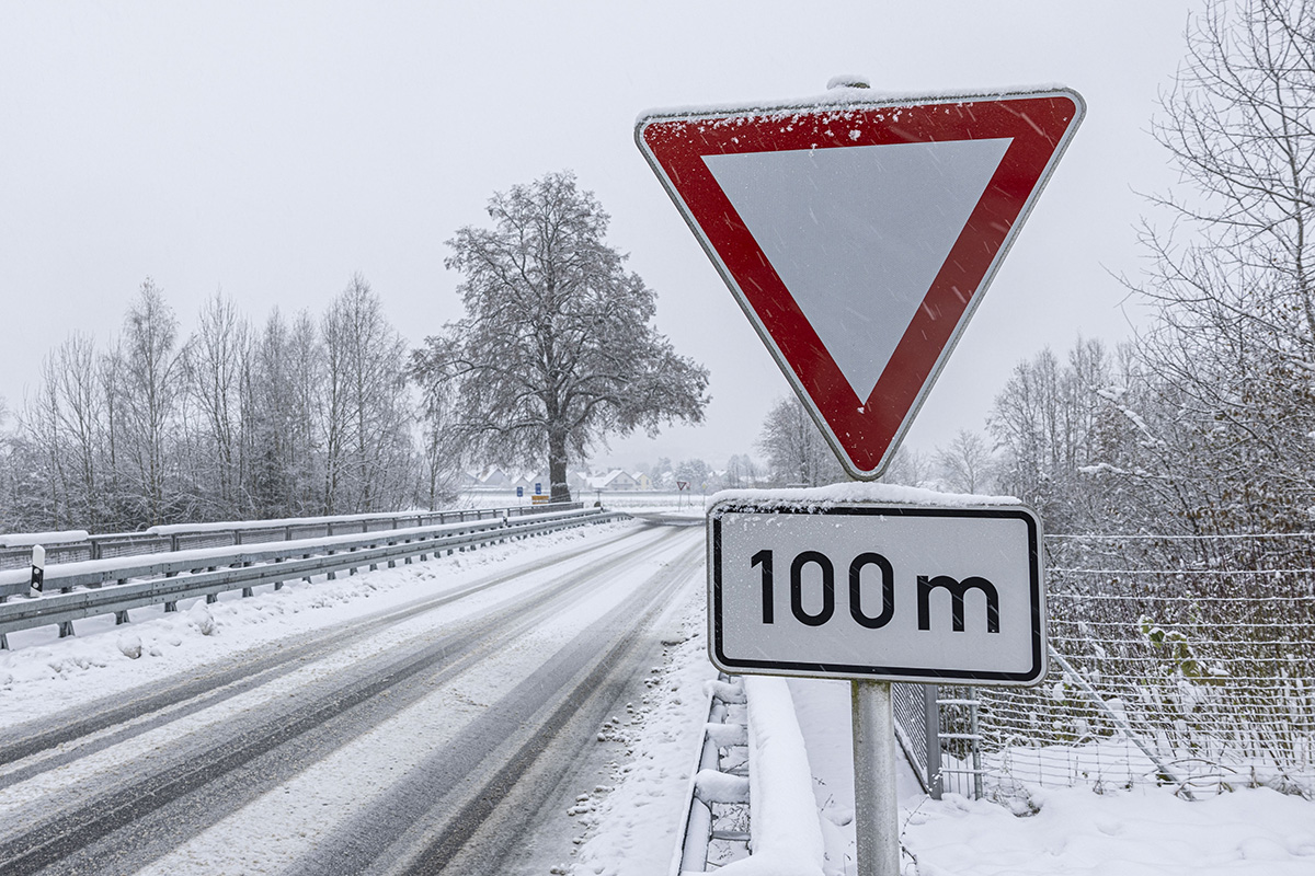 Glätte in der Oberpfalz 49 Unfälle, zwei Schwerverletzte