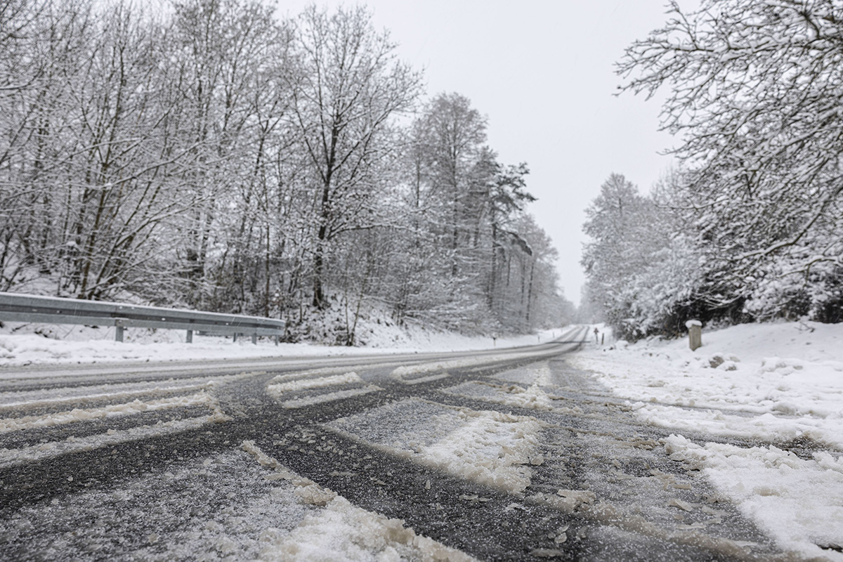 Sturmtief Elli verursacht Glätteunfälle in der Oberpfalz