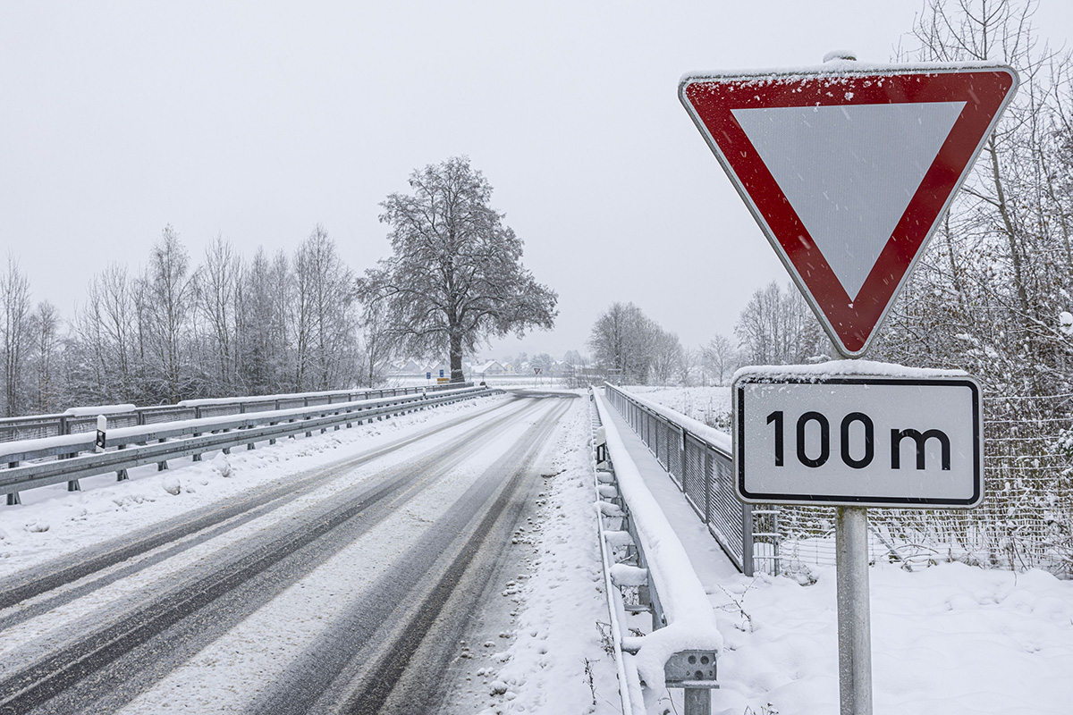 Erster Schnee in Amberg bringt Räum- und Streupflichten