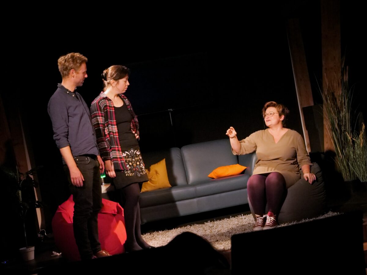 „Die Wunderübung“: Komödie mit nur drei Personen am Schafferhof