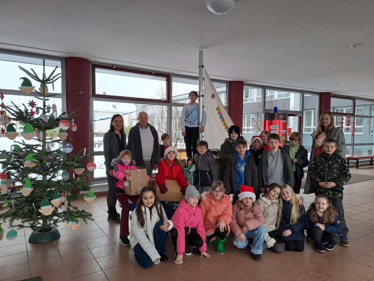 20231204 Rehbühlschule hilft Tafel Foto: Martin Stangl