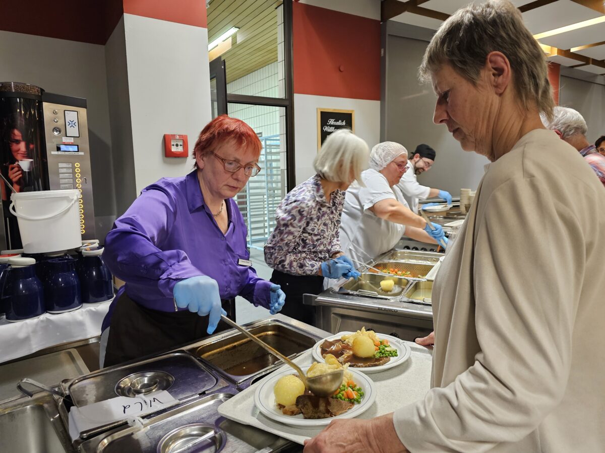 An Heiligabend nicht allein – Diakonie und Caritas veranstalteten wieder Weihnachtsfeier