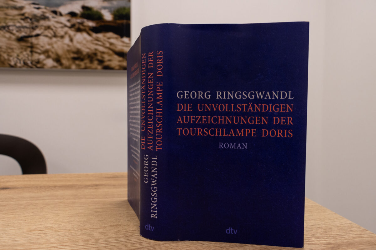 Schmökern unterm Christbaum: Wie ist das jetzt mit der Doris?