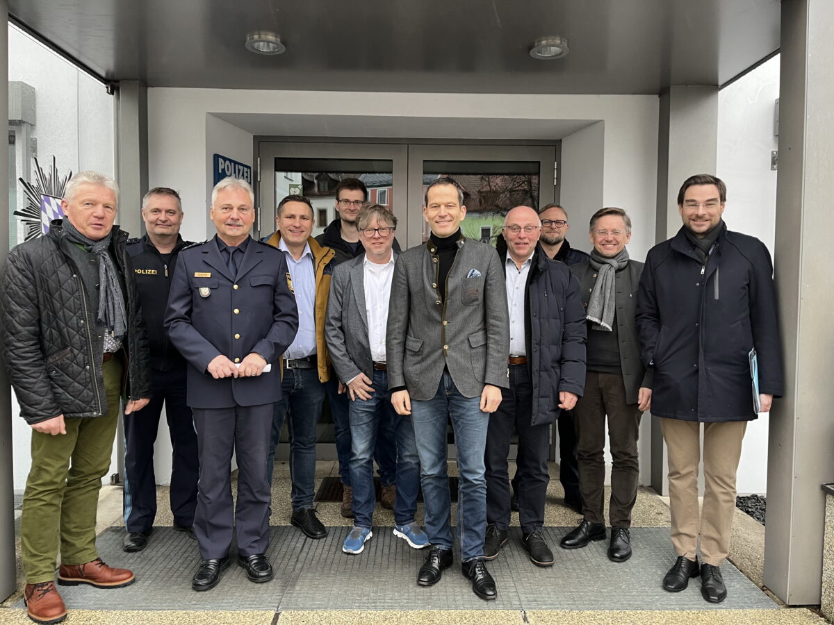 Neustadt/WN ist ein sicherer Landkreis – CSU besuchte Polizeiinspektionen