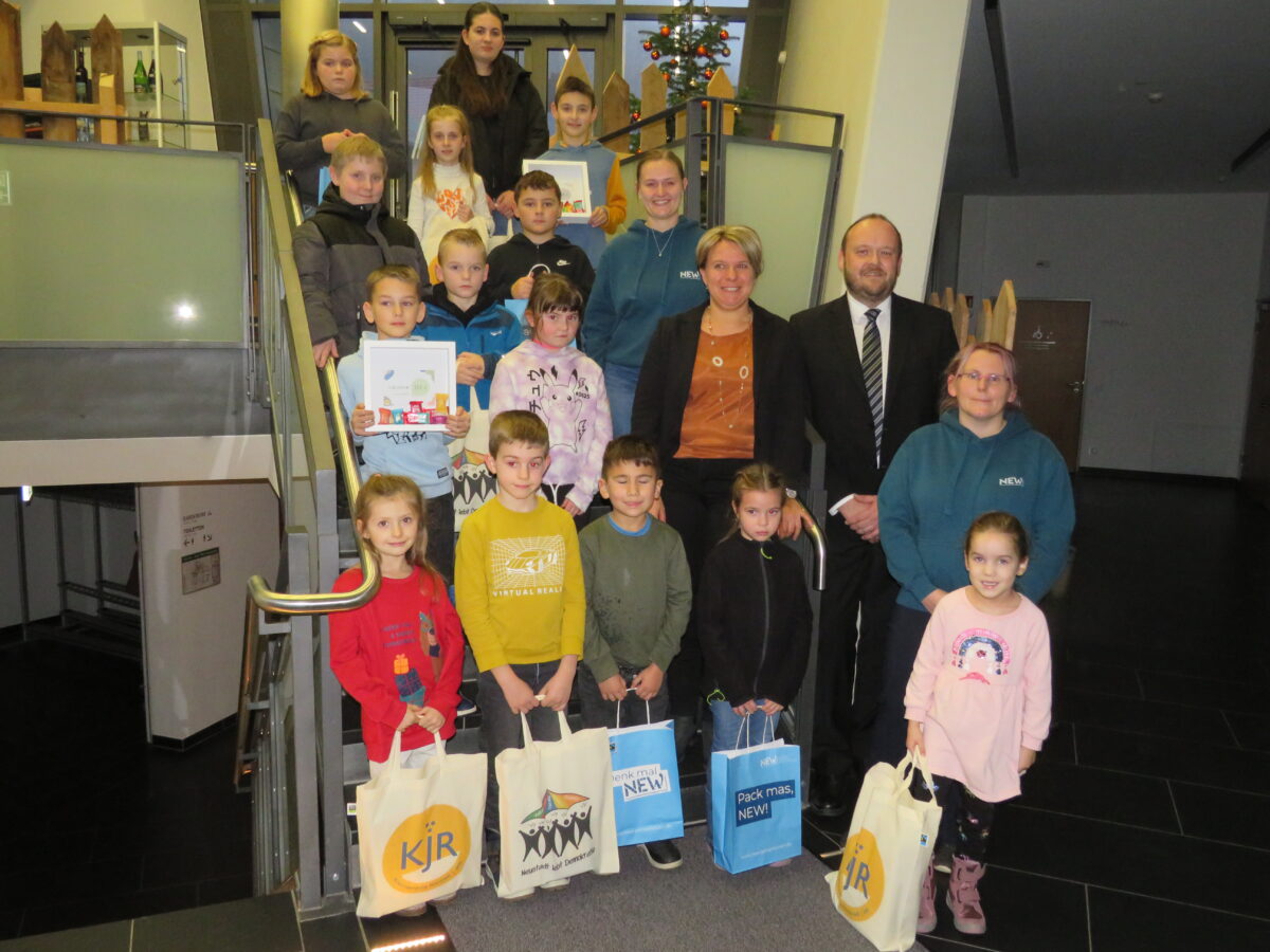 Preise für die 23 Gewinner des Freizeit-Rätsels