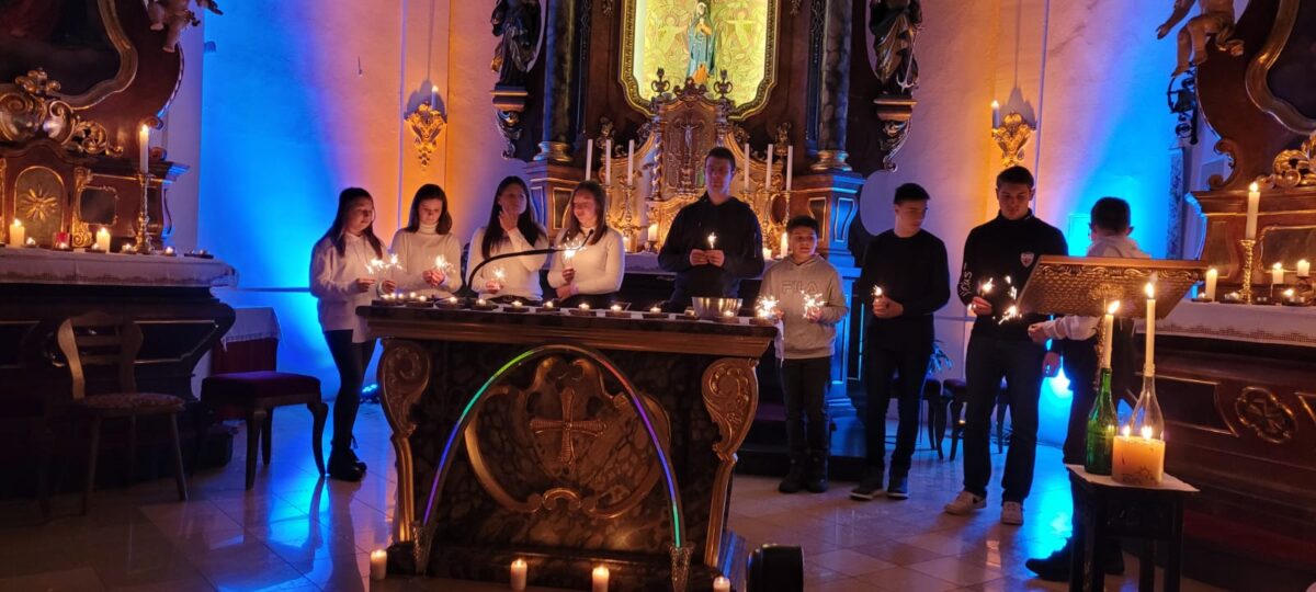 Ein besonderer Gottesdienst mit "Farben"