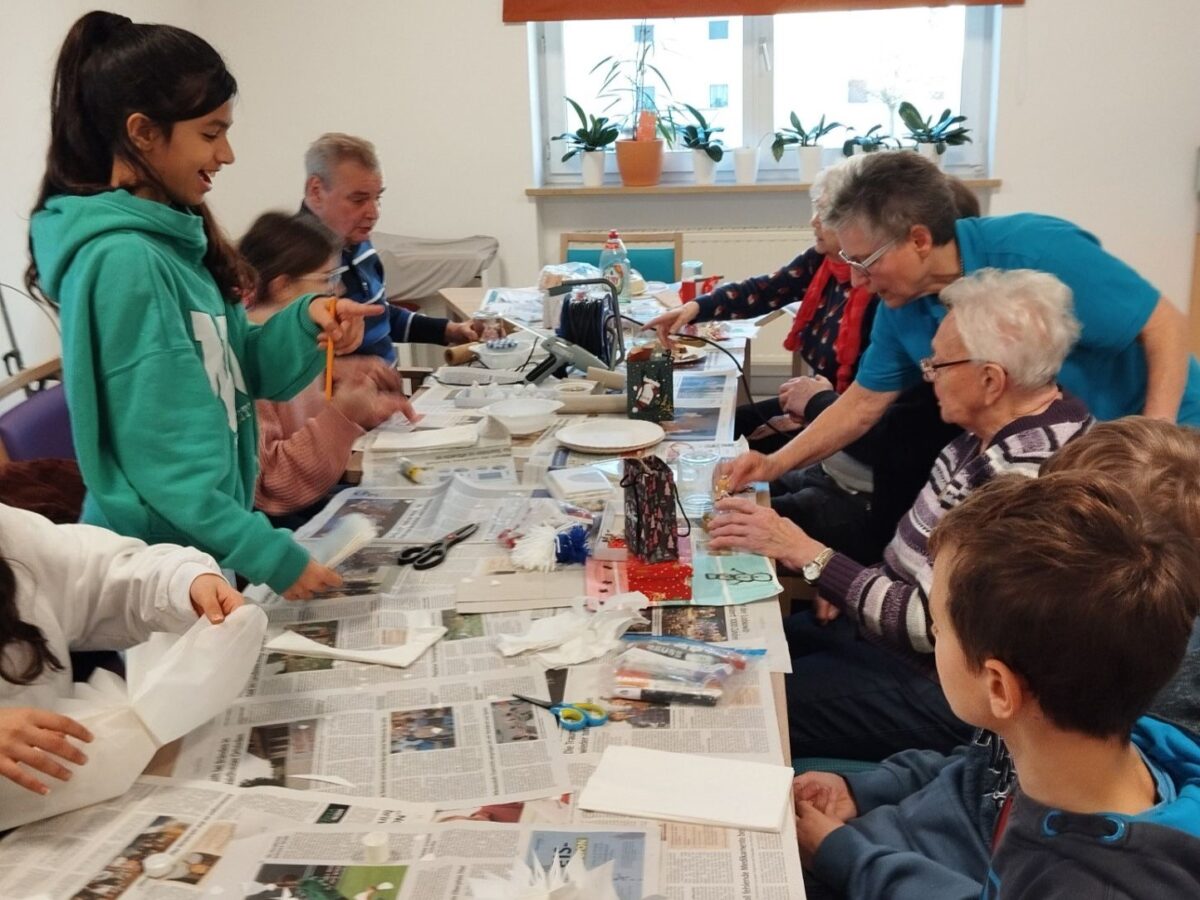 „Jung und Alt - Zusammenhalt“ in Altenstadt/WN