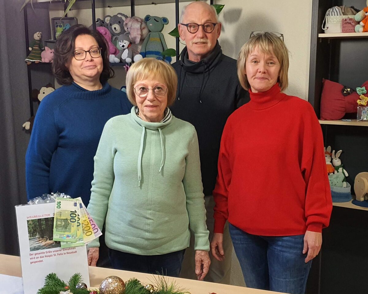 Vorweihnachtliche Spende für das Hospiz Sankt Felix