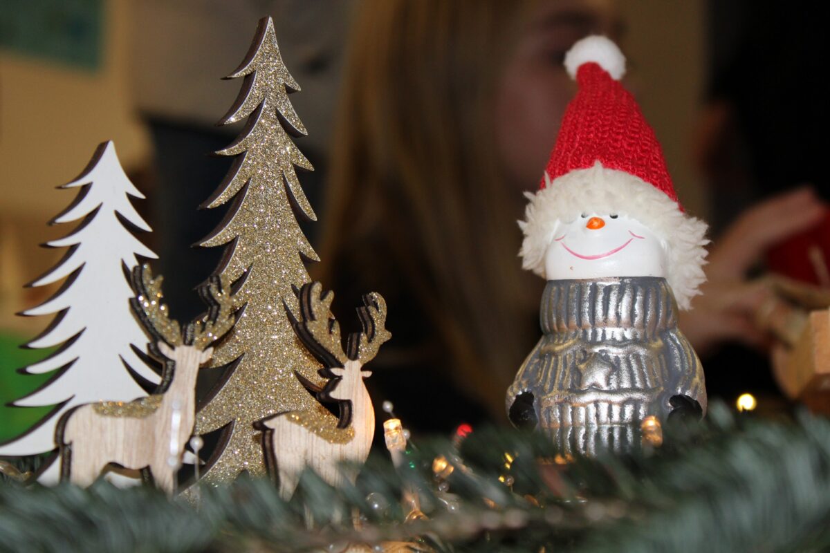 Alle Jahre wieder: Weihnachtaktionstag an der Lobkowitz-Realschule