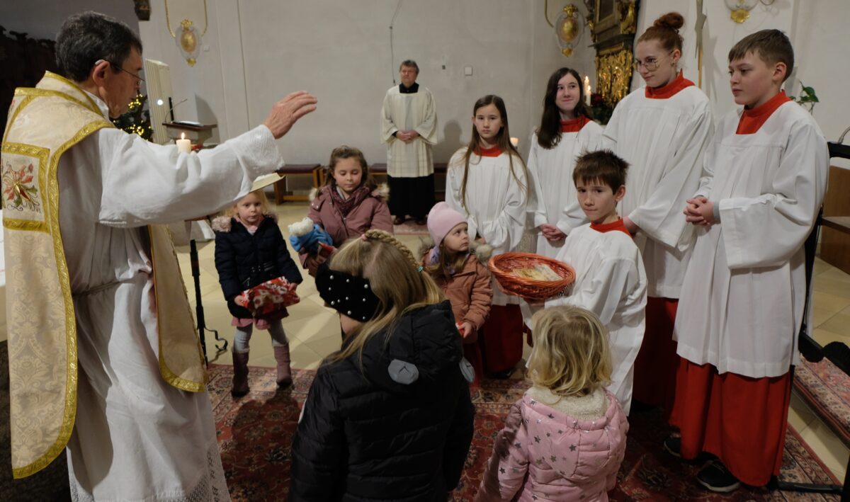Segen für die Flosser Kinder