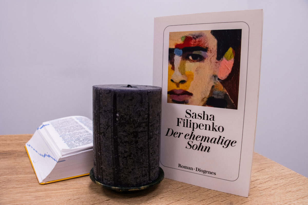 Schmökern unterm Christbaum: Der ehemalige Sohn