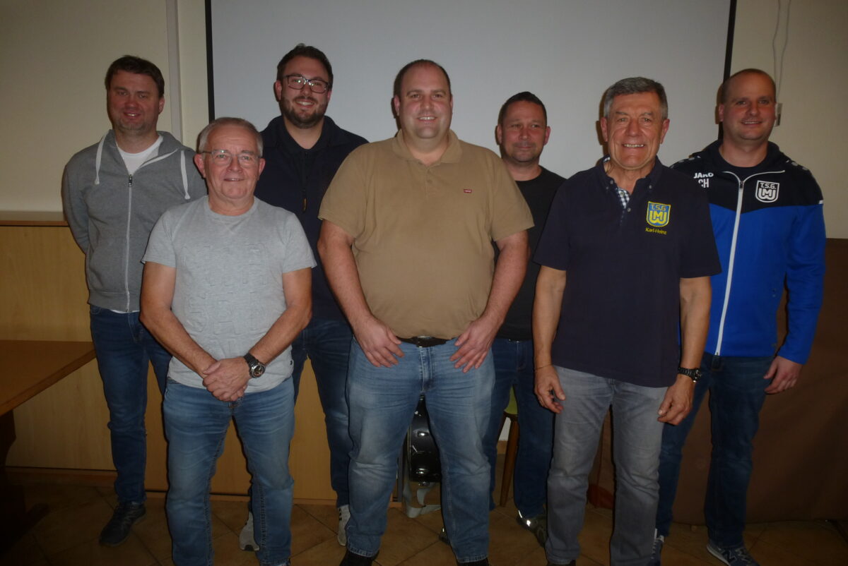 Nicht nur Fußballspielen: Alte Herren ziehen Bilanz