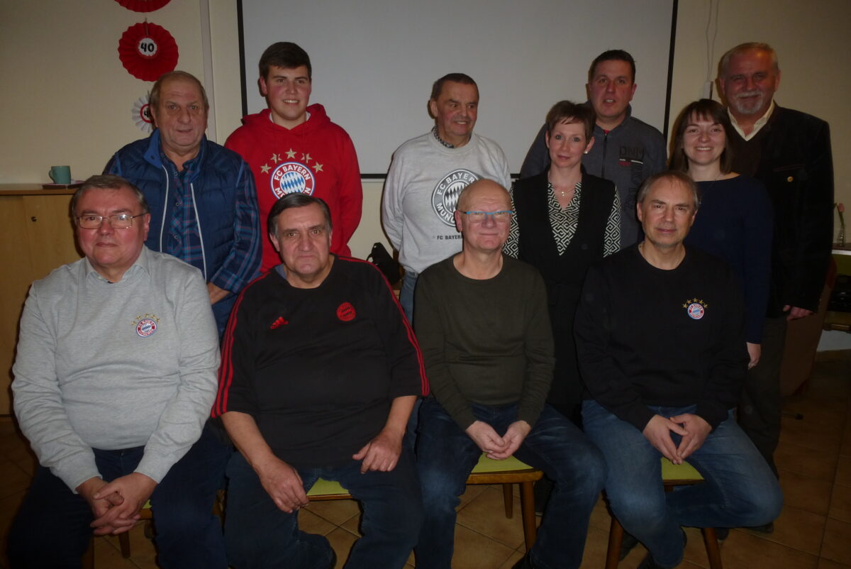 FC-Bayern-Fanclub Weiherhammer setzt weiter auf langjährige Führung