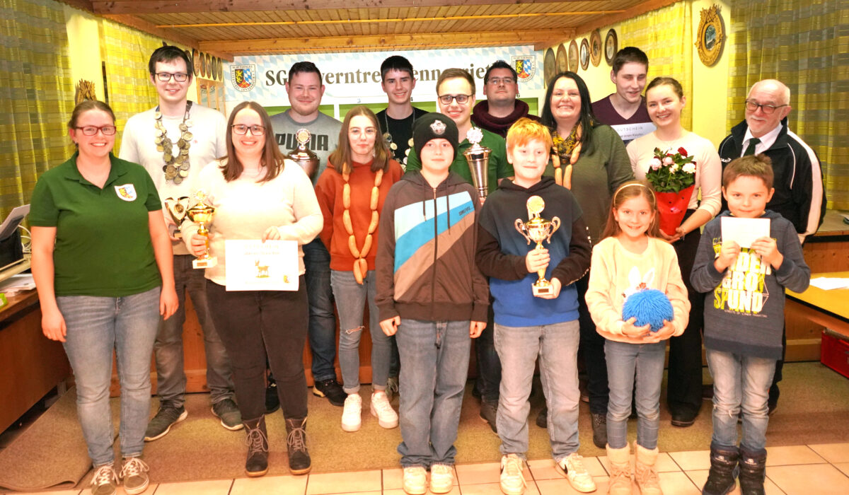 Lennesriether Bayerntreuschützen: Würdenträger erzielen stolze Ergebnisse