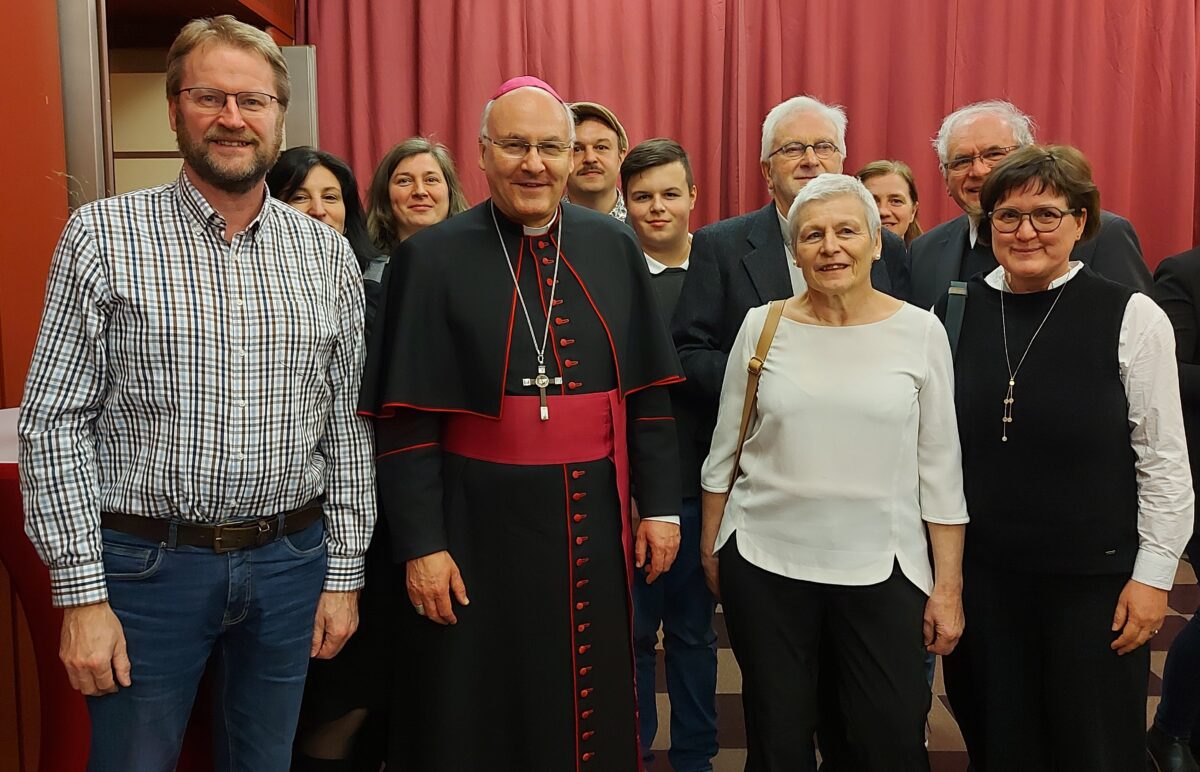 Dank Engagement: Albersriether erhält hohe Auszeichnung vom Regensburger Bischof