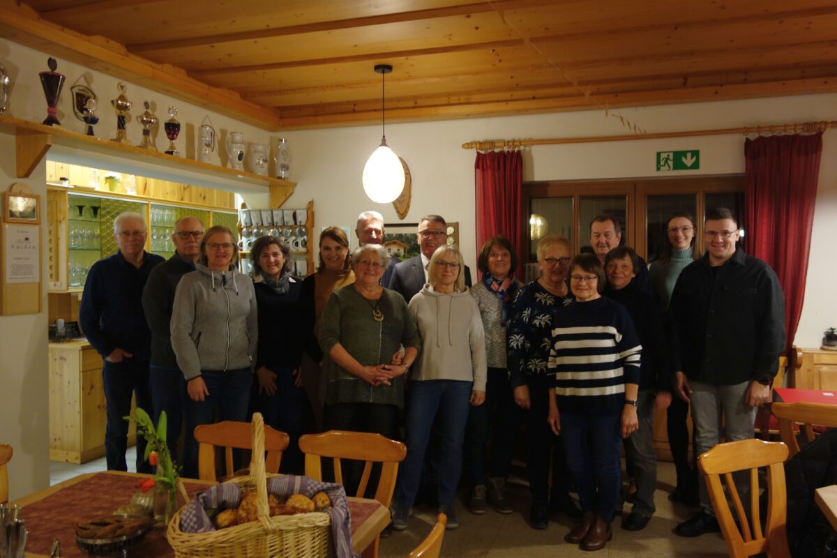 Lob für ehrenamtliche Wegepaten in Tirschenreuth