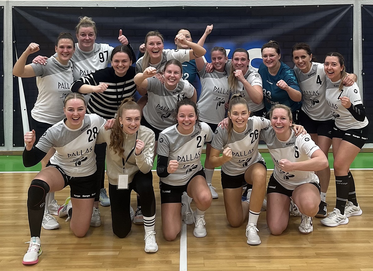 Handballerinnen der HSG Weiden feiern in Regensburg einen souveränen Sieg