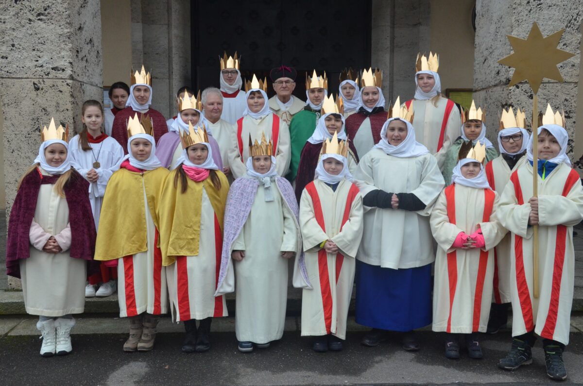 Sternsinger von Herz Jesu vier Tage lang bei Sturm und Regen unterwegs