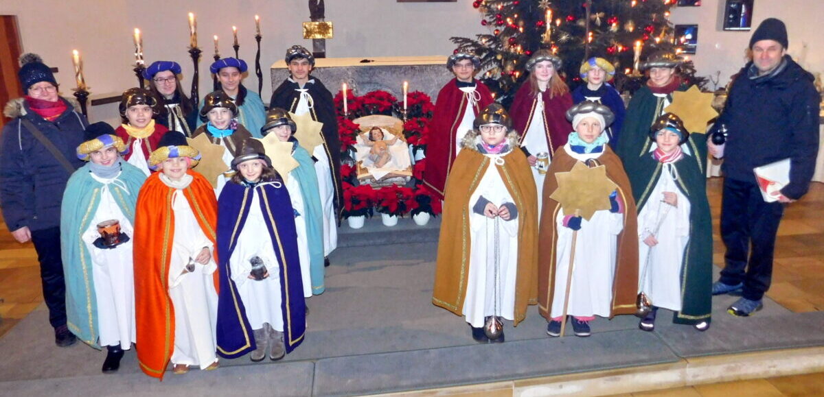 Sternsinger herzlich empfangen: Bis zu sieben Stunden täglich unterwegs