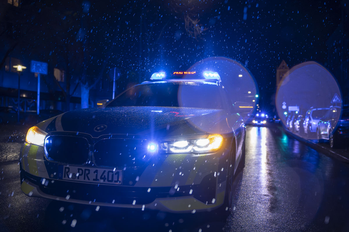 Brand in Wildenreuth - Pferde gerettet, Mann mit Verdacht auf Rauchgasvergiftung