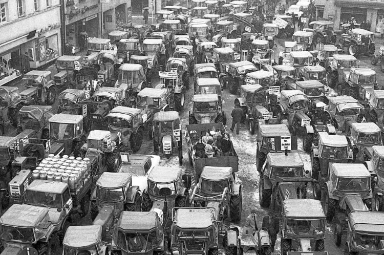 So viele Traktoren hat Weiden noch nie gesehen? Doch!