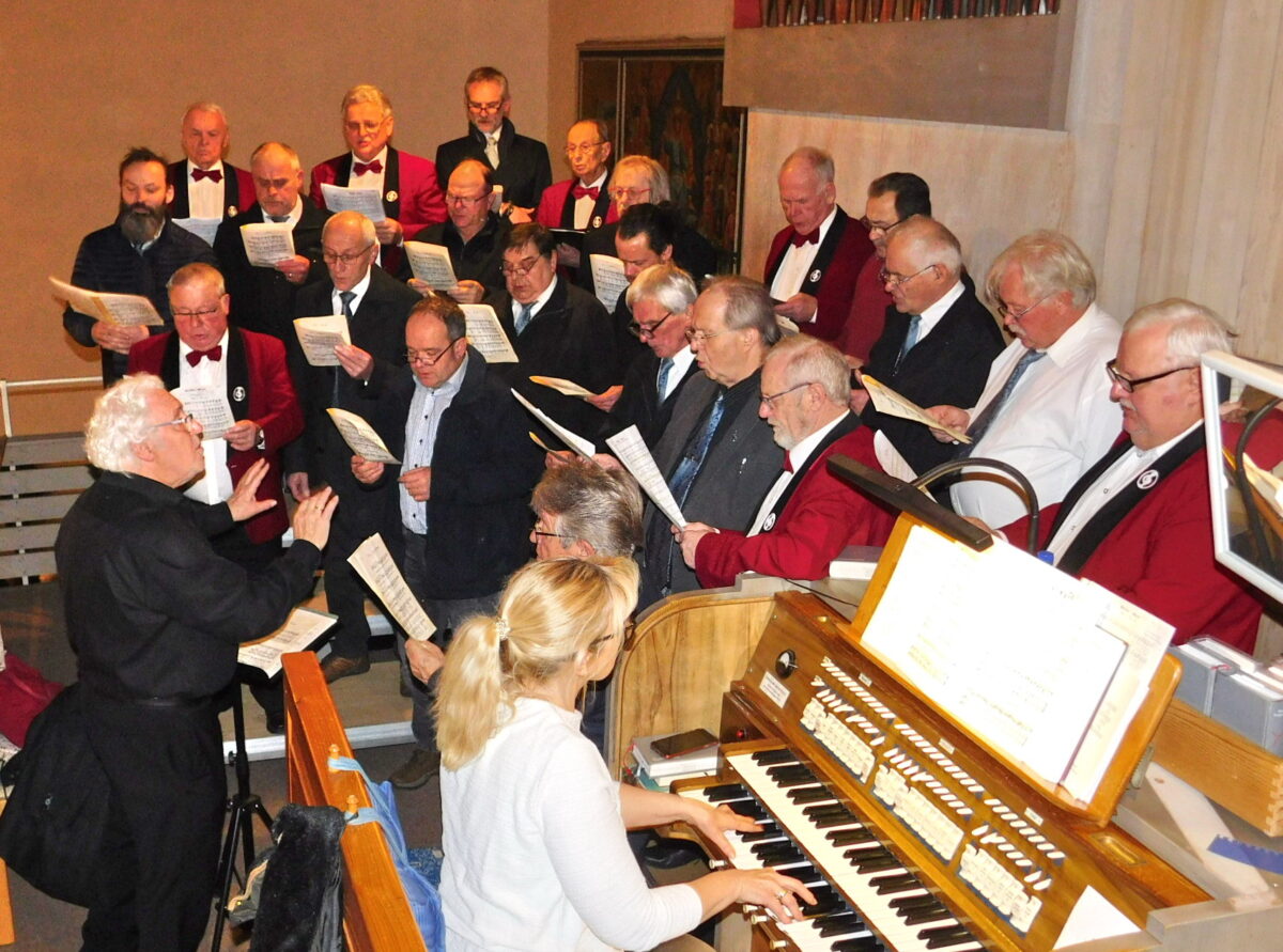 Leidenschaftliche Darbietung: Chorgemeinschaft begeistert Besucher