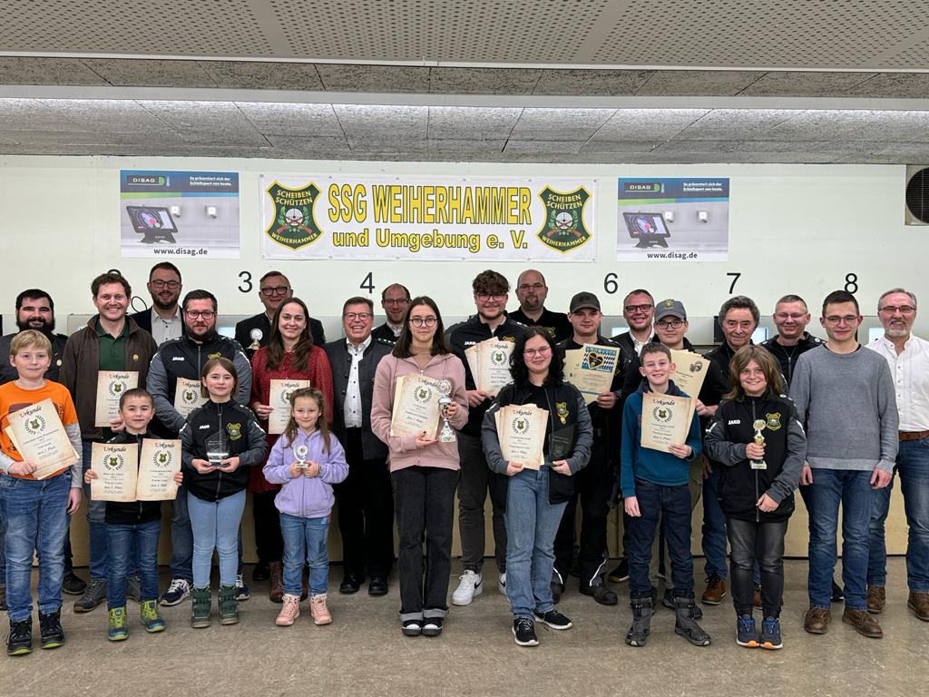 Herausragende Erfolge: Weiherhammerer Schützen würdigen Preisträger